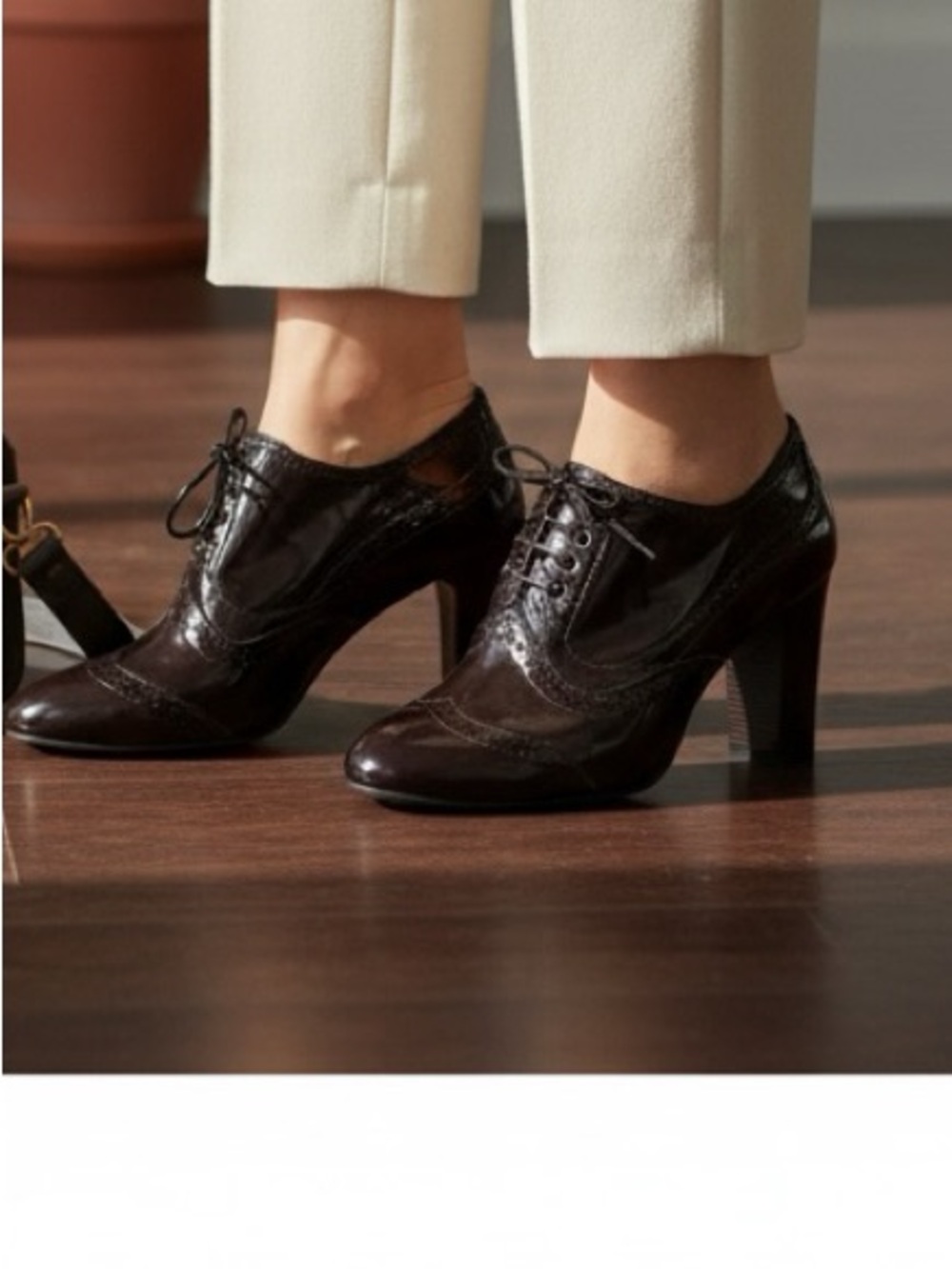 Midtown Women’s Brown Lace-Up Heeled Oxford Shoes - Brogue Detail - Size 7